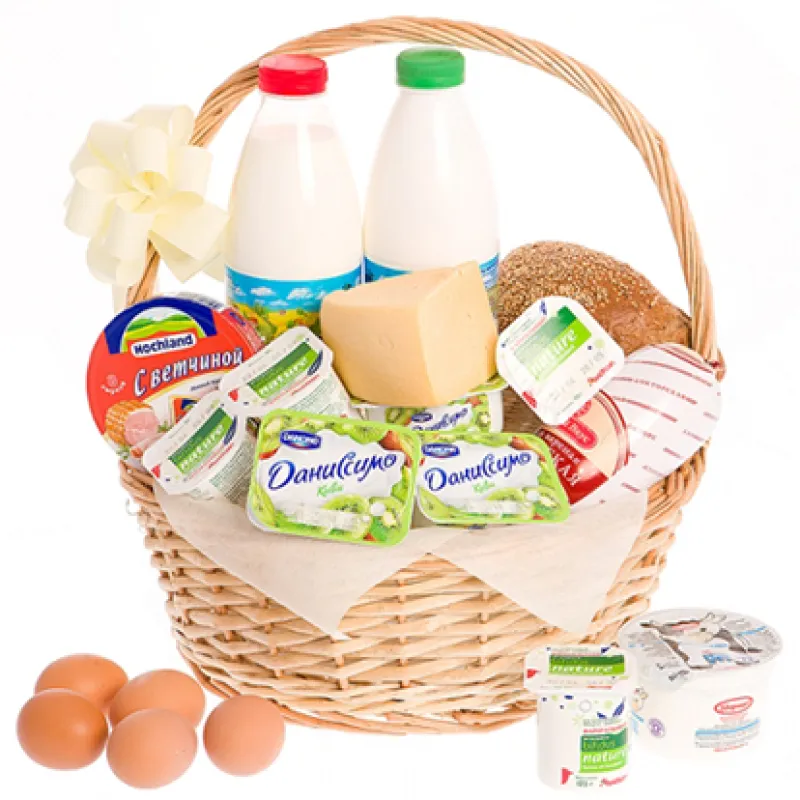 Корзинка свежих продуктов с хлебом и молоком, доставка Ревда